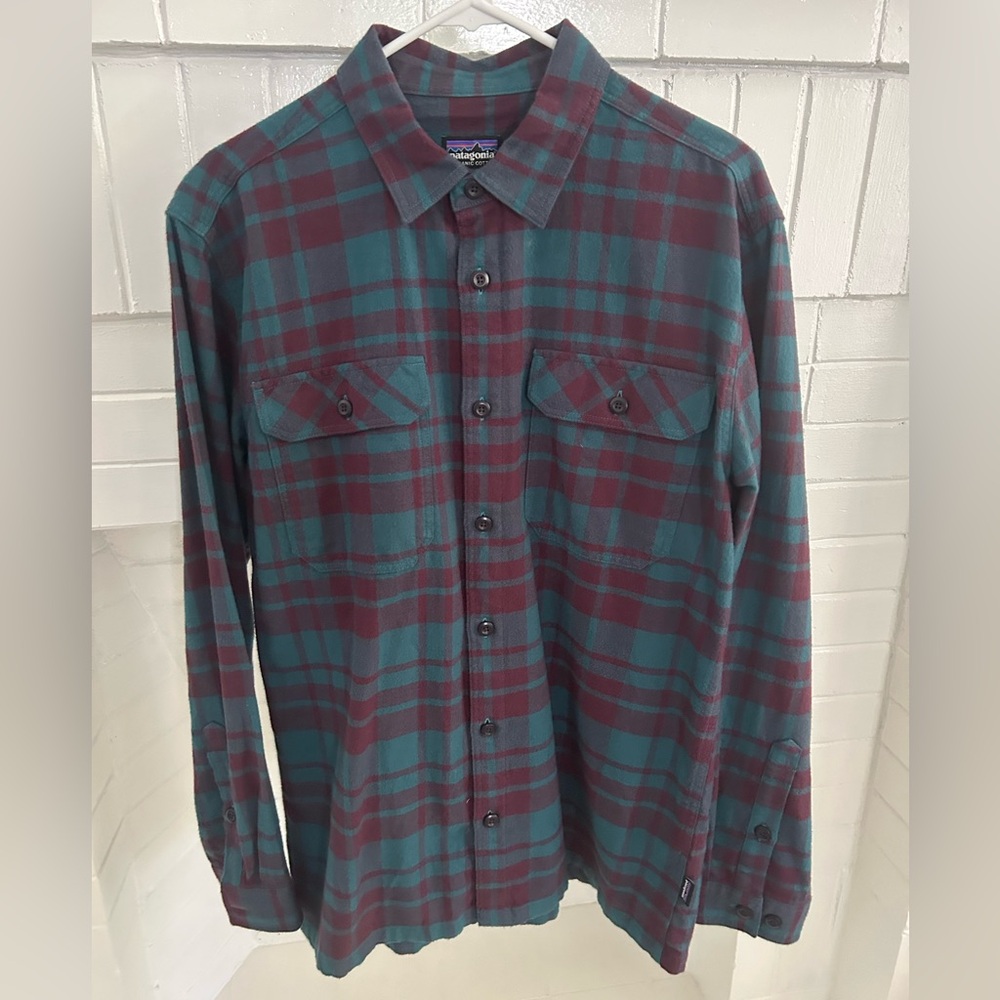 Patagonia Men's Long-Sleeved Organic Cotton Midweight Fjord Flannel